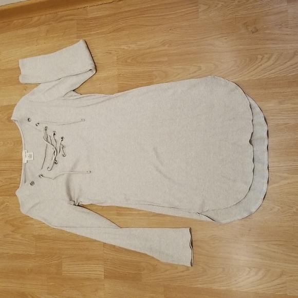 💥3 for $10💥 Wetseal Ribbed Shirttail Dress w/ Lace-up Neckline - Picture 5 of 11